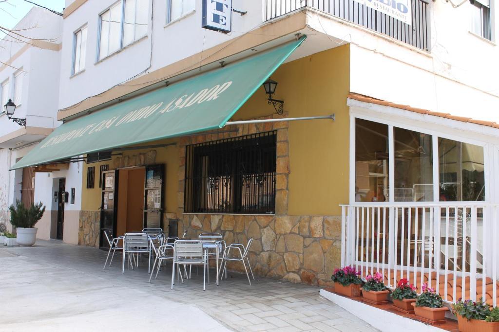 בית הארחה מונטנחוס 	Casa Ovidio מראה חיצוני תמונה